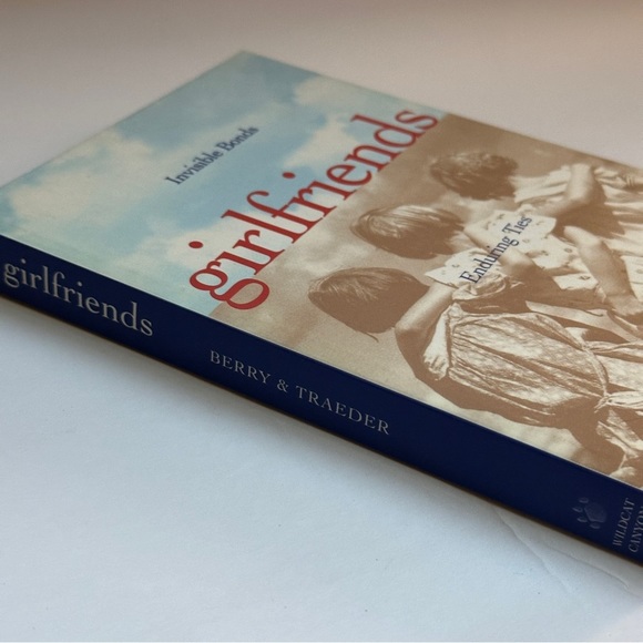 🟢 Girlfriends by Carmen Renee Berry | Social Psychology | Paperback Book - Picture 3 of 7